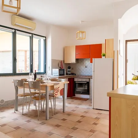 In Centro Sa Passillada Διαμέρισμα Tortolì
